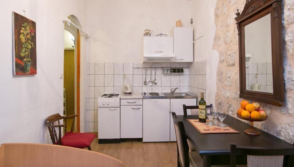 Old Town Budget Appartement Dubrovnik Buitenkant foto
